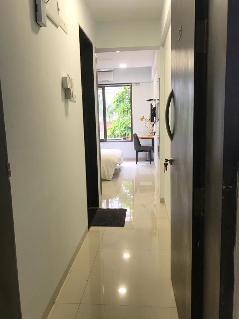 Hooliv 7 Avenues G Block Hotel Pune Exterior foto